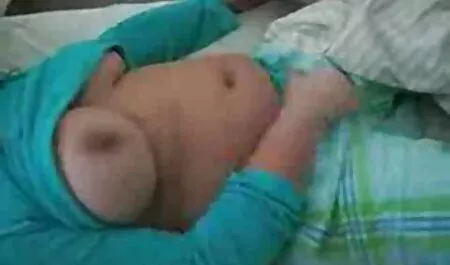 Mời sec girl xinh một người bạn cho niềm vui tình dục