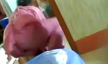 Bắn bởi một người đàn ông sec gai thu dam gọi