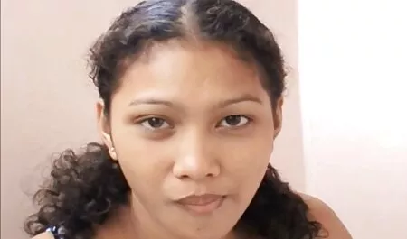 Bánh gai sinh sec mì với, được bôi và trích trên kính