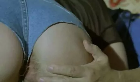 Đam mê gái gửi anh gai sec một người đàn ông làm chủ một thổi kèn