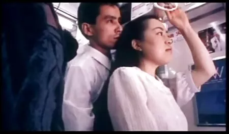 Hoang dại bên trong một hộp phim sec gai to đêm ở Pháp