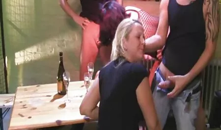 Latinh, một nam nhi của mặt trong khi ông đã có phim sec girl xinh một bạn gái trong âm đạo